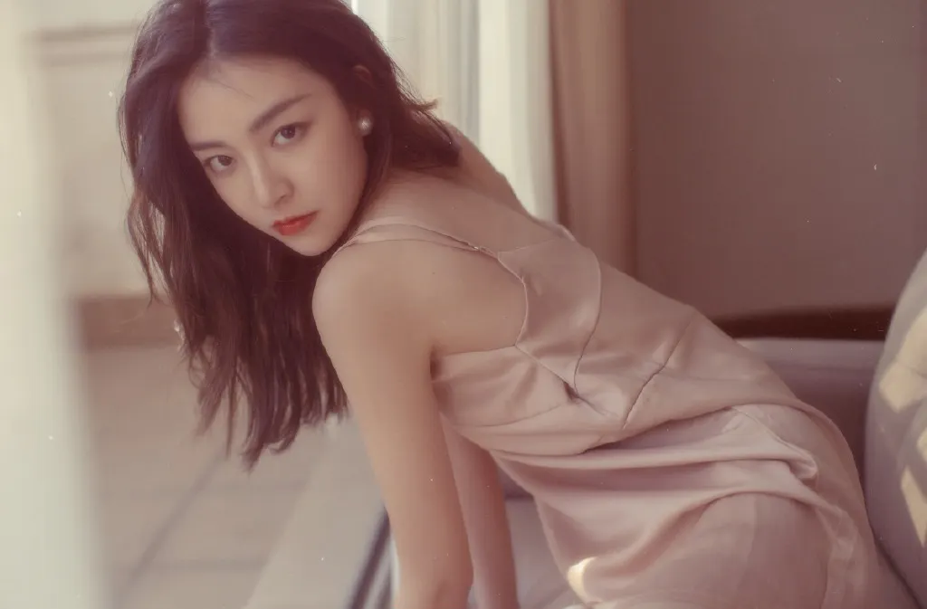 北京大连私人伴游银行职员兼职伴游李媚