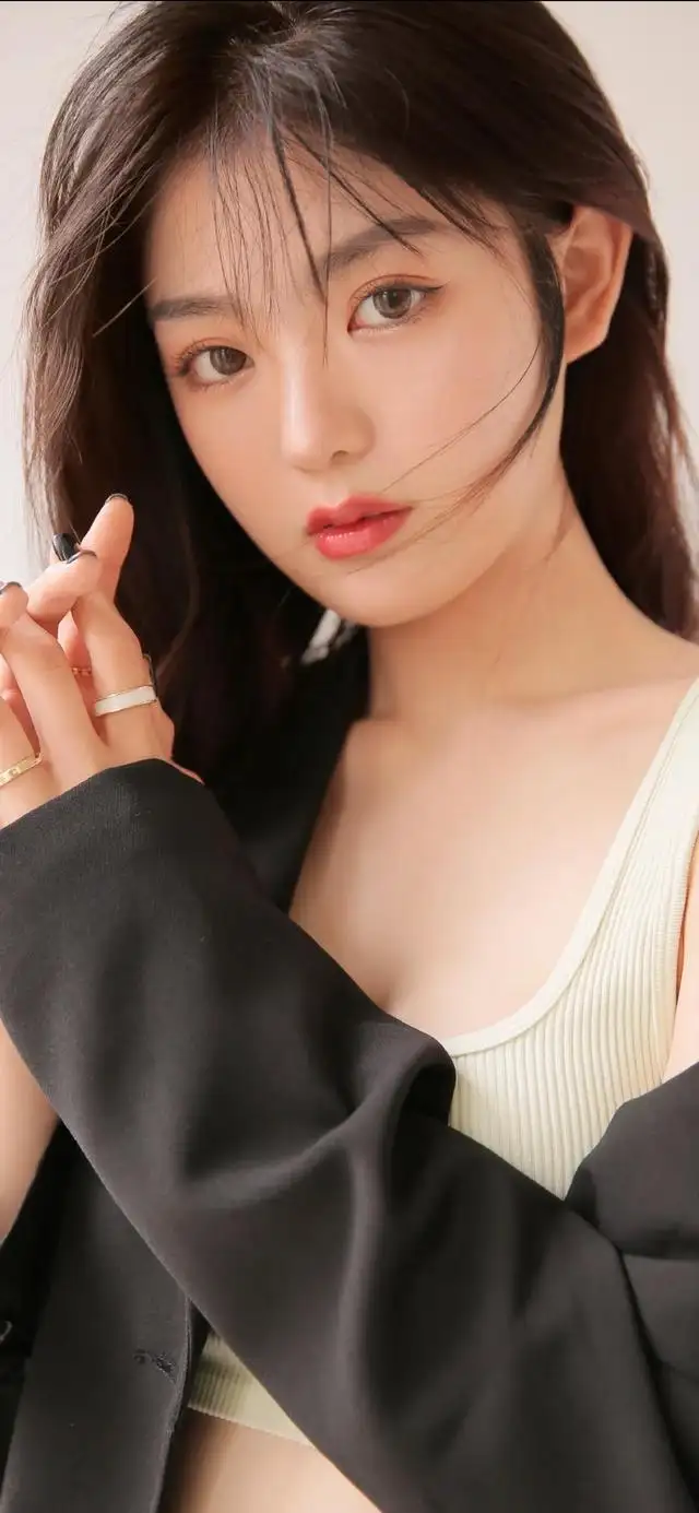 北京长沙高端私人伴游吴倩