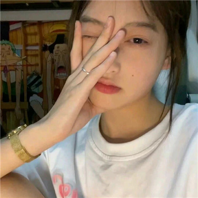 北京伴游女生巨春柏的资料