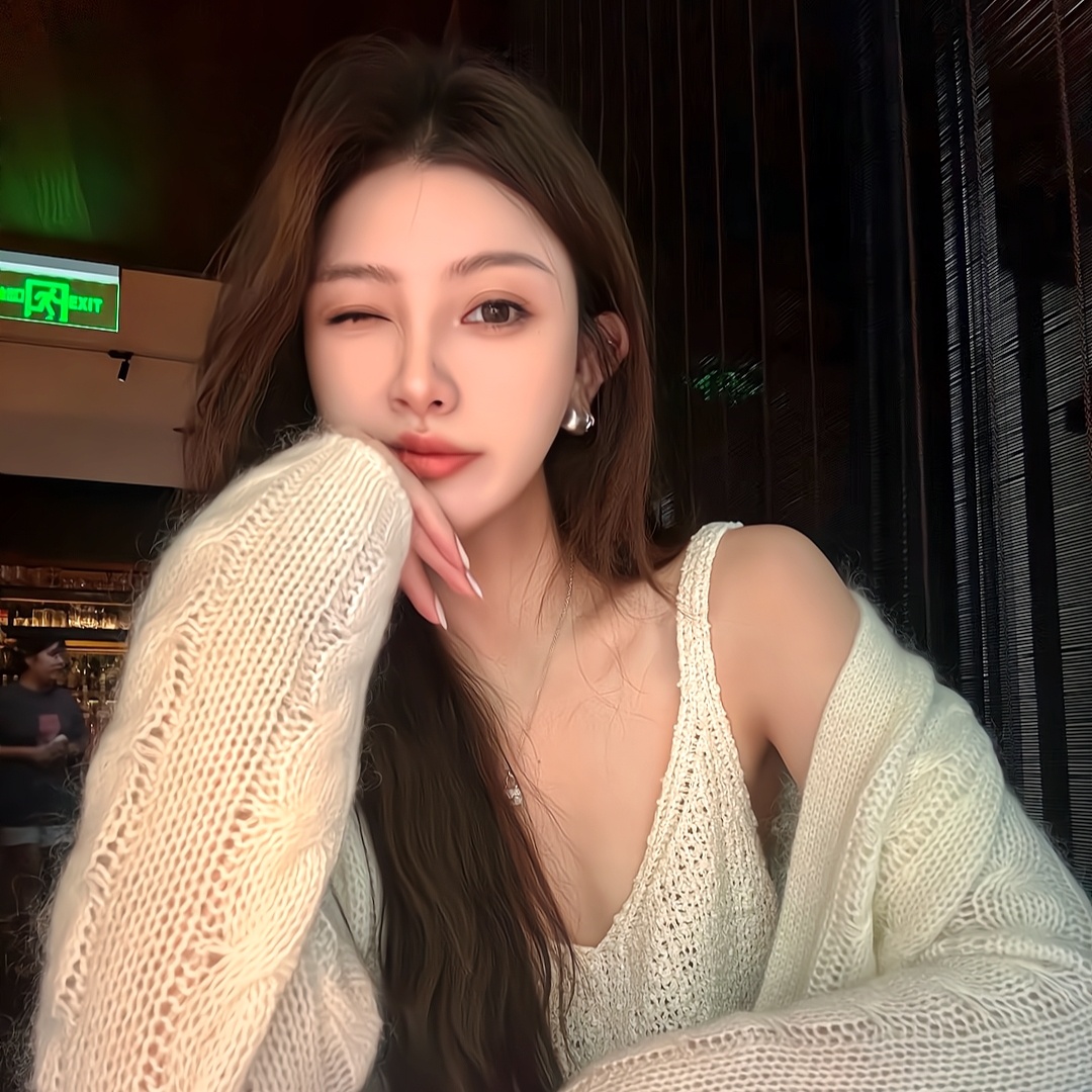 北京伴游女生Dora Roy的资料